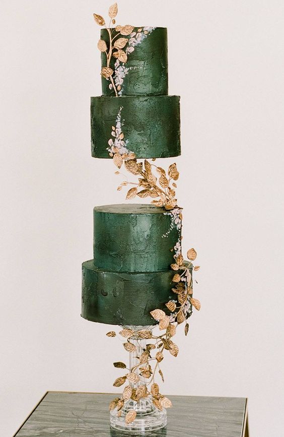 18 Amazing Cakes That Defy Gravity. They Look Magical!